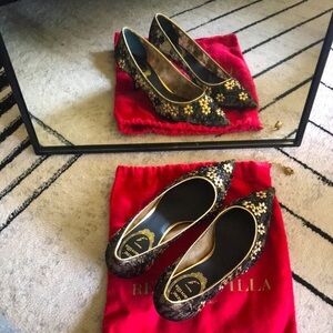 Rene Caovilla Black Gold Calf Flowers Kitten Heels